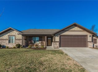 6102 SW Osage St, Bentonville, AR 72712