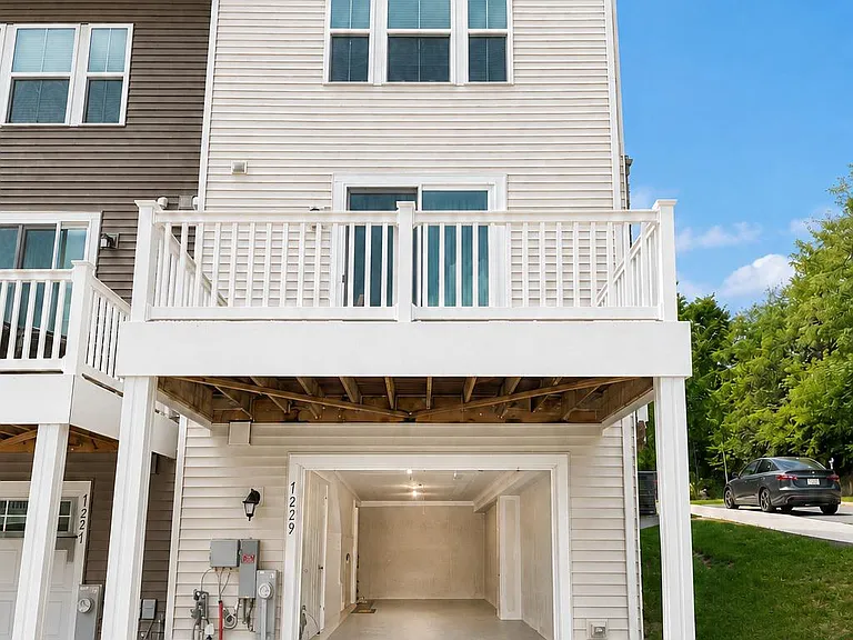 7229 Calvin Ct — Photo 20
