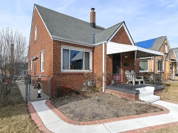 3611 South 16th STREET, Milwaukee, WI 53221