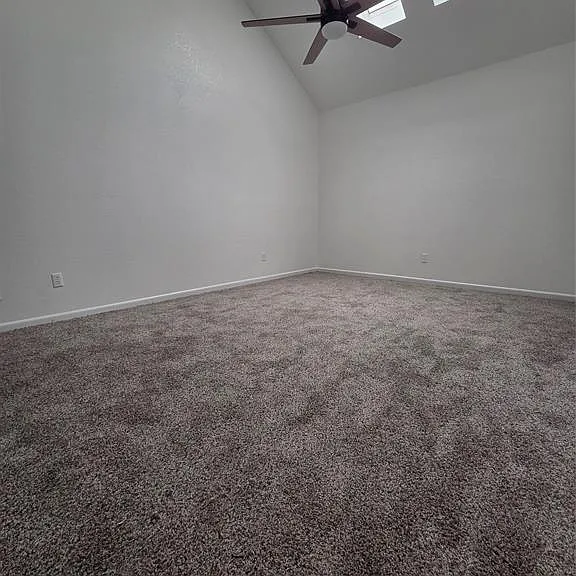 1038 Signal Ridge Pl — Photo 12