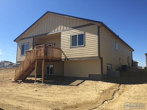 3rd image of 5801 Carmon Dr
