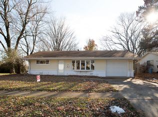 1501 Searle Dr, Normal, IL 61761