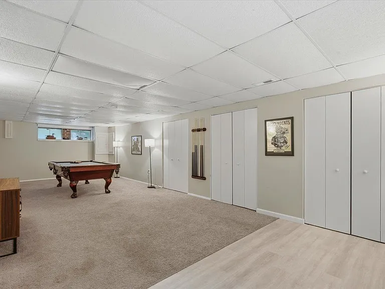 2641 Dogwood Ln — Photo 16