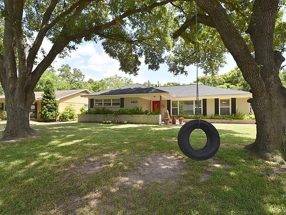 2nd image of 4823 Stillbrooke Dr