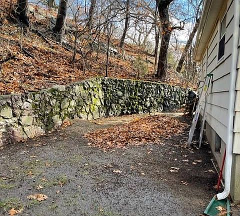 Quiet setting backyard