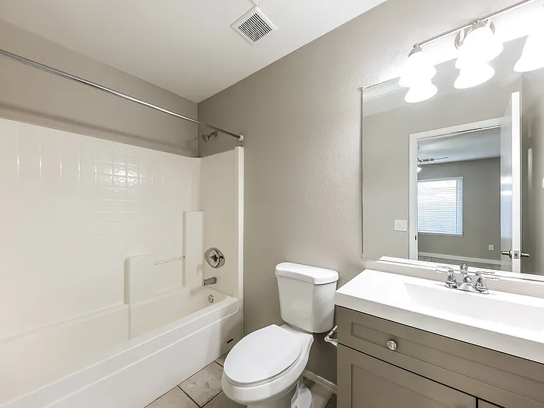 10509 W Angels Ln — Photo 11