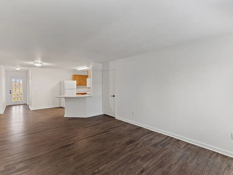 1308 N Liberty Cir E — Photo 26