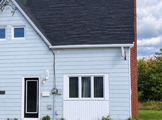 15 Winona St, Glace Bay, NS B1A 2C3