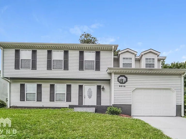 9315 Haywain Ct — Photo 1