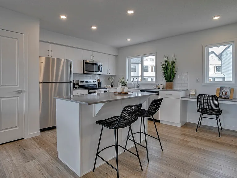 1215 Rabbit Hill Rd SW — Photo 4