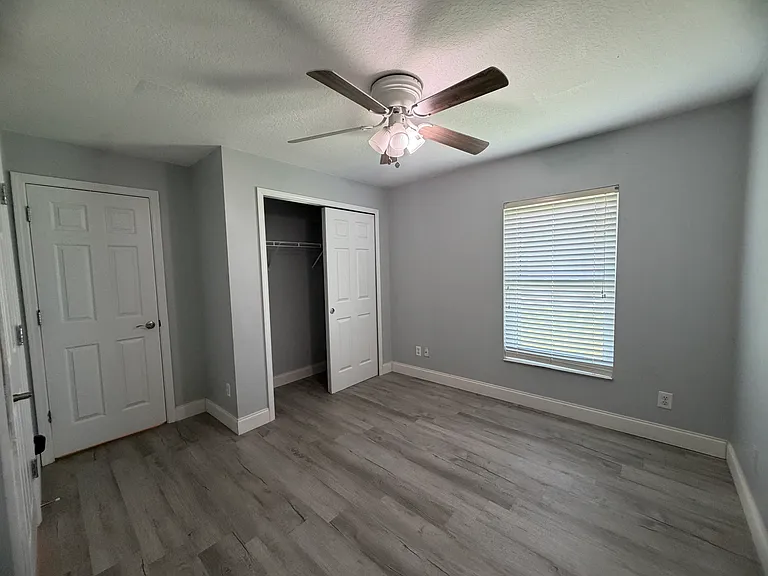 9922 52nd St E — Photo 24