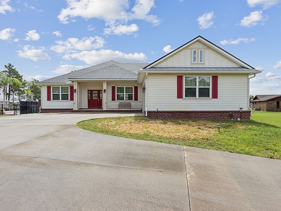 5th image of 925 Eagle Bend Ct
