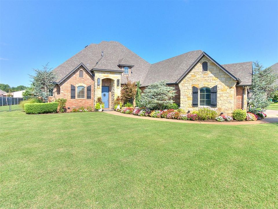 1st image of 10713 Granada Dr