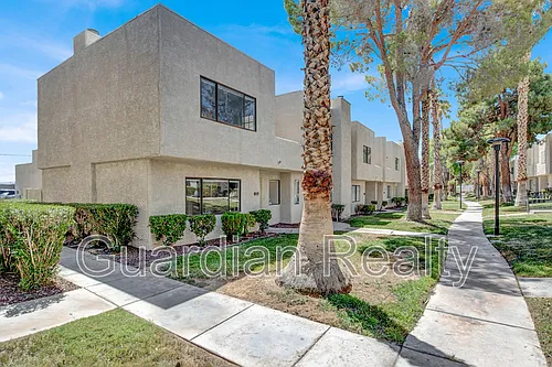 2639 Jacyra Ave Photo 1