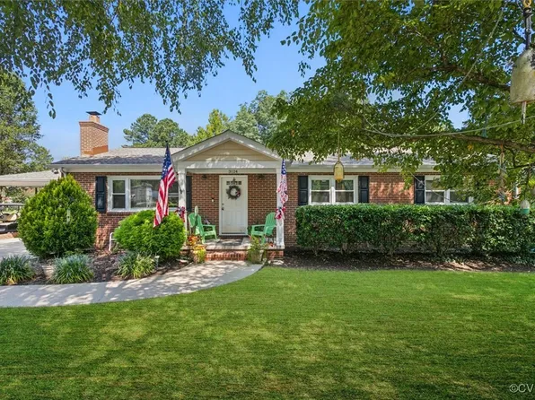 3124 N Riverside Dr, Lanexa, VA 23089