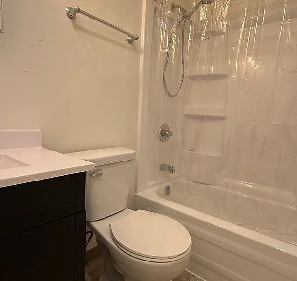 Elkhorn Village Apartments | 1 & 2 Bedroom Apartments in Elkhorn, WI Heat Included — Photo 65