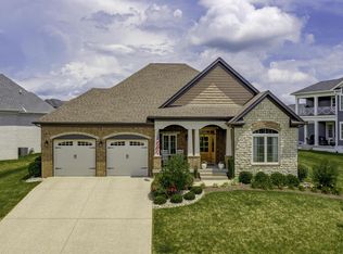 5211 Rock Ridge Dr, Louisville, KY 40241