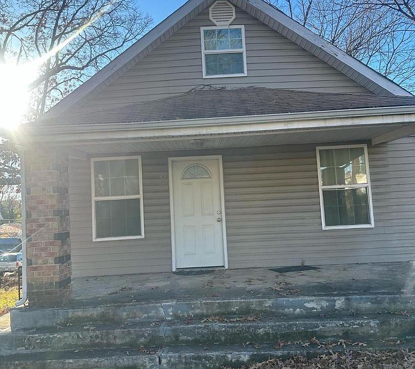 1st image of 600 Goldleaf Ave