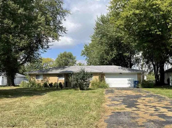 11238 E McGregor Rd, Indianapolis, IN 46259