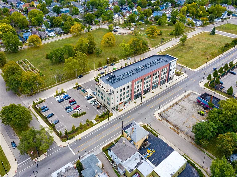The Flats at South Park — Photo 12