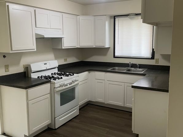 15716 Reynolds Ln #OAK