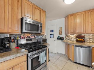 3921 Laron Ln, Anchorage, AK 99504