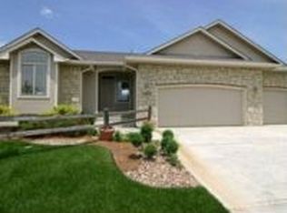 2002 E Wyndham Rd, Wichita, KS 67219