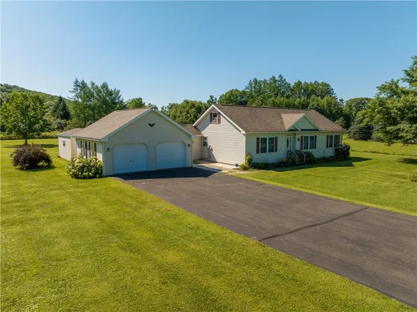 147 Thompson Creek Rd, Norwich, NY 13815