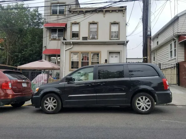 32-48 102nd St, East Elmhurst, NY 11369