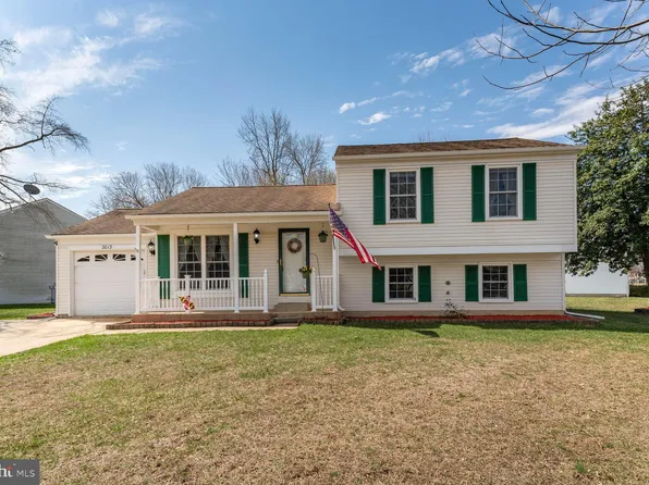 2013 Bainbridge Ct, Waldorf, MD 20602