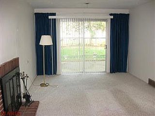 4th image of 180 Brightmoor Dr