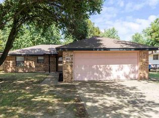 1411 Shirlee Ave, Ponca City, OK 74604