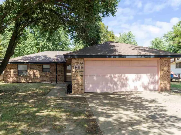 1411 Shirlee Ave, Ponca City, OK 74604
