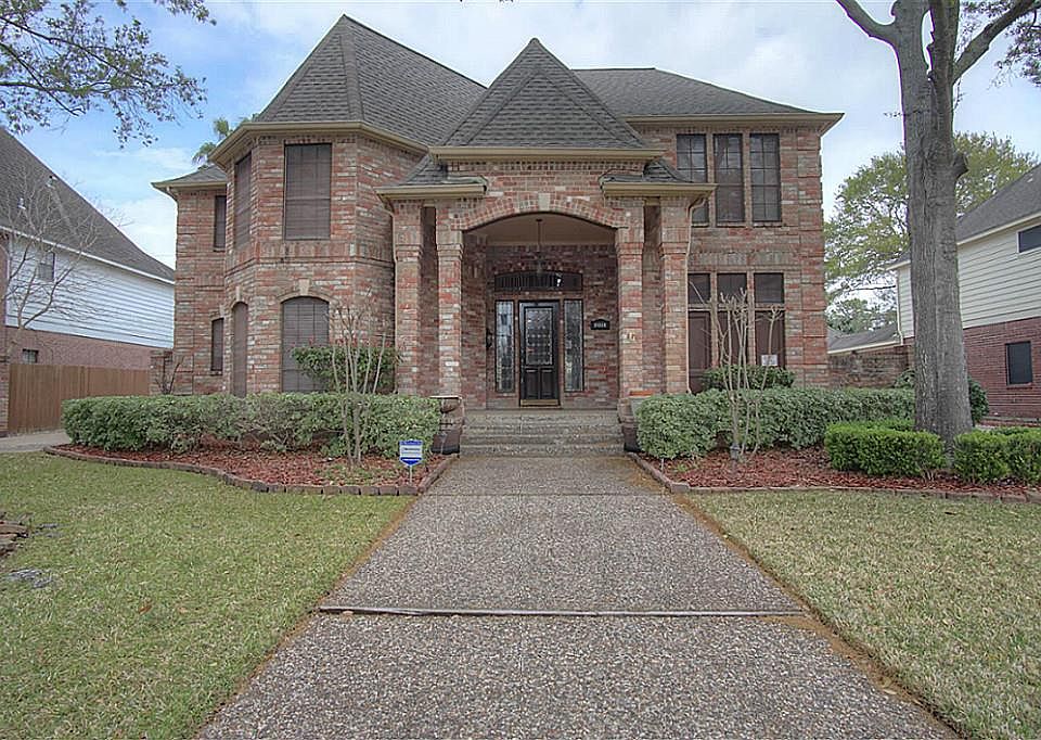 1st image of 20226 Chateau Bend Dr