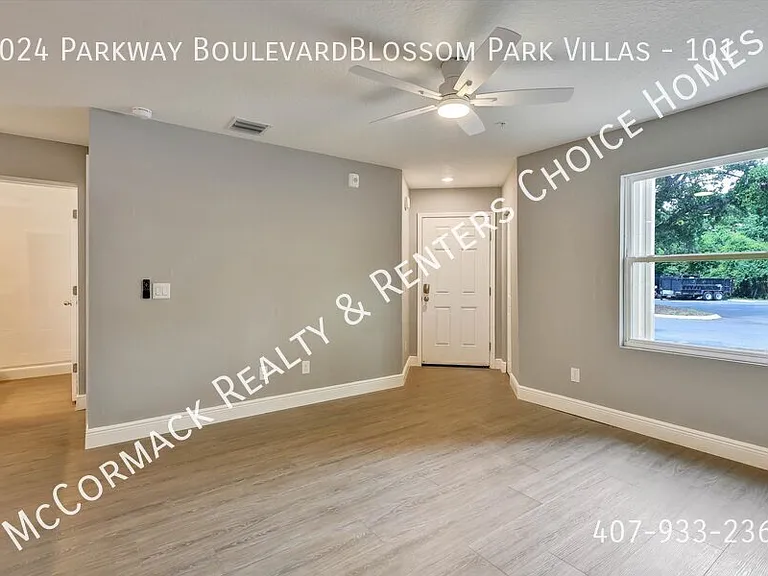3024 Parkway Boulevardblossom Park Vlg #101 — Photo 6