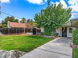 5824 Grand Ave, Riverside, CA 92504