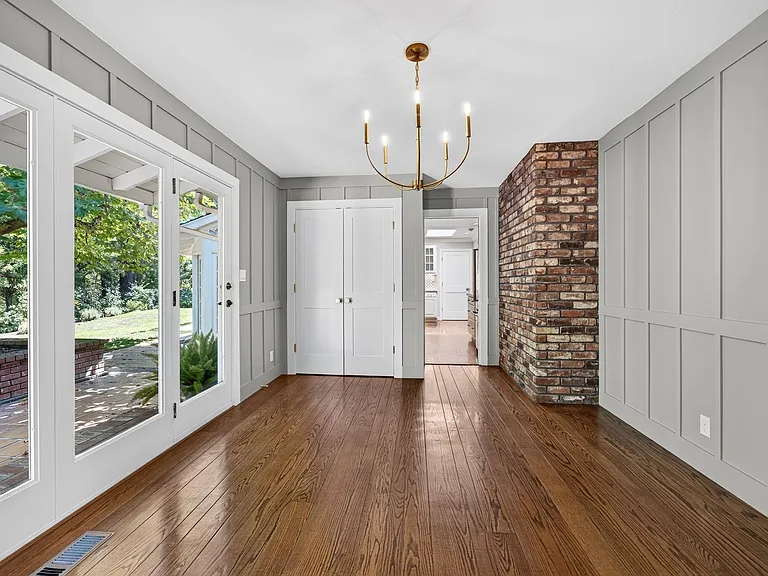 1912 Hannibal Dr — Photo 22