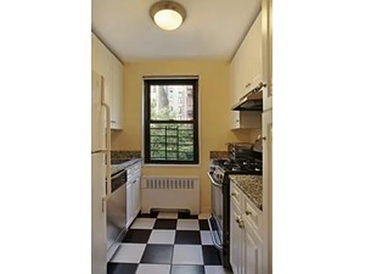 Sold by Corcoran | media 10