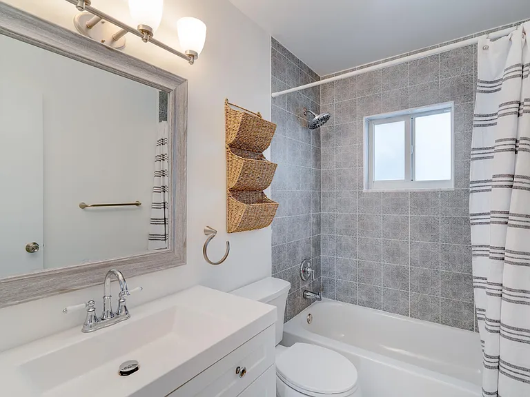 1036 Coral Dr — Photo 21