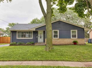 4021 Lynner Dr, Des Moines, IA 50310