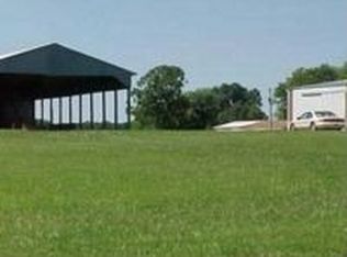 2848 County Road 2675, Clark, MO 65243