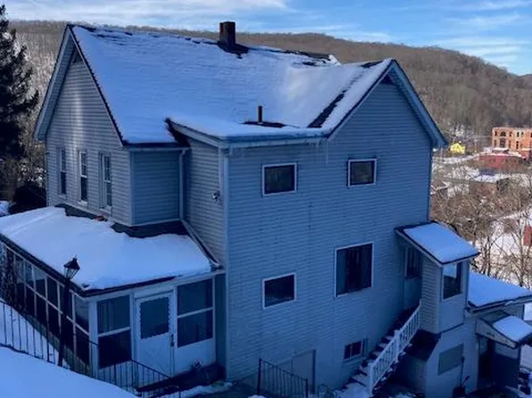 375 Emerald St, Oil City, PA 16301