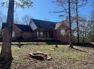 18779 E Gumm Creek Pl, Park Hill, OK 74451