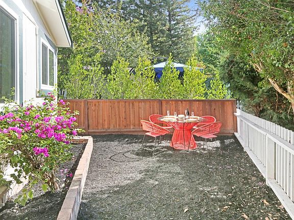 4th image of 8 Del Campo Court
