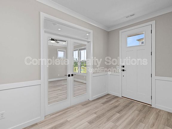 4th image of 16525 Yellowwood Dr
