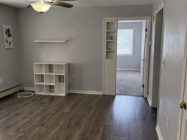 54 Roosevelt St #2 — Photo 7