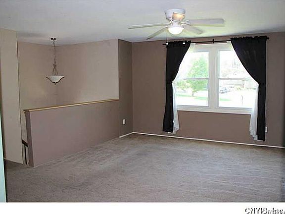 3rd image of 8242 Elaine Cir