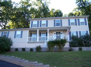 495 Terrington Dr, Ballwin, MO 63021