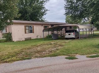 615 S Iowa Ave, Coyle, OK 73027