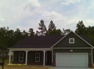 353 Shepherds Trl, Aberdeen, NC 28315